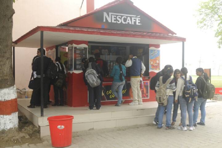 cafeteria